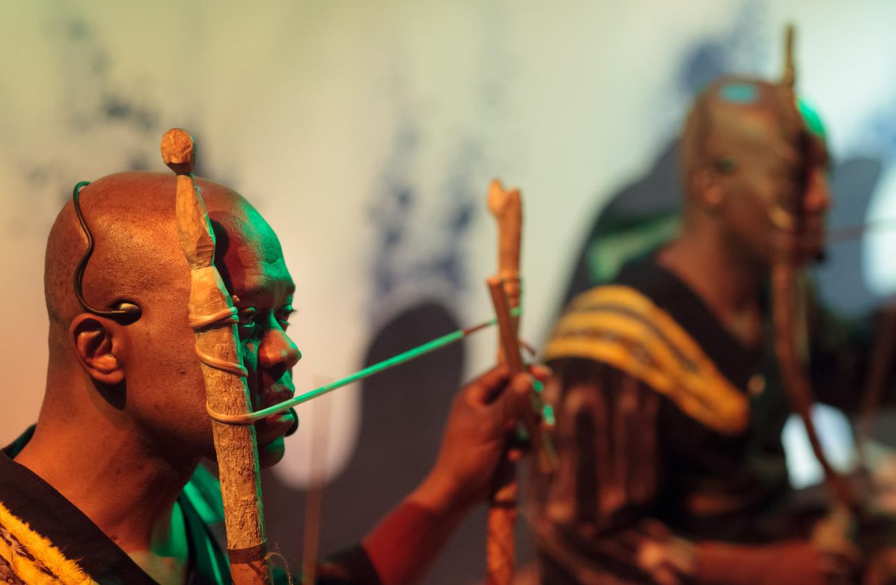 Raymond and Kouame Sereba playing the dodo mouth bows